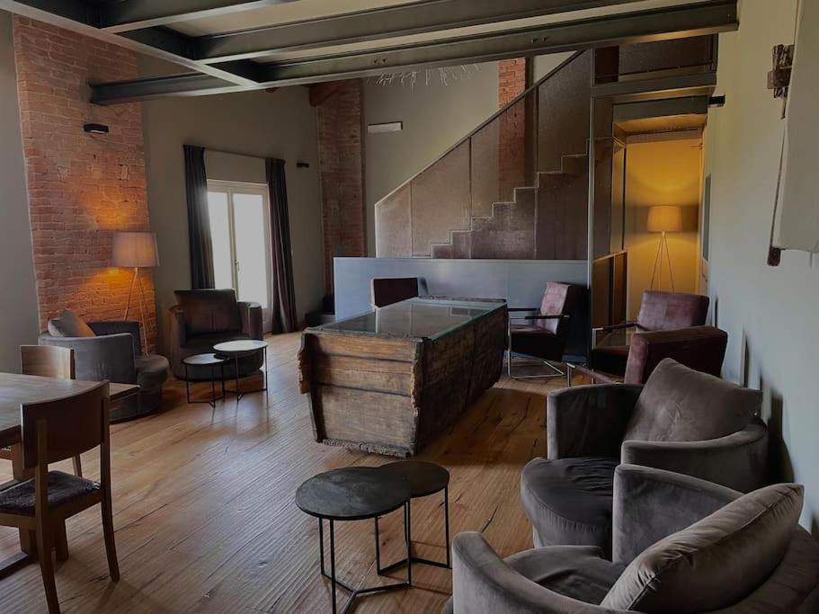 Frames Relax Apartment La Morra Bagian luar foto